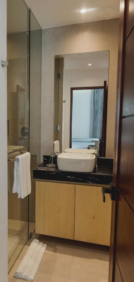 Phantom Suites Плая-дель-Кармен Экстерьер фото